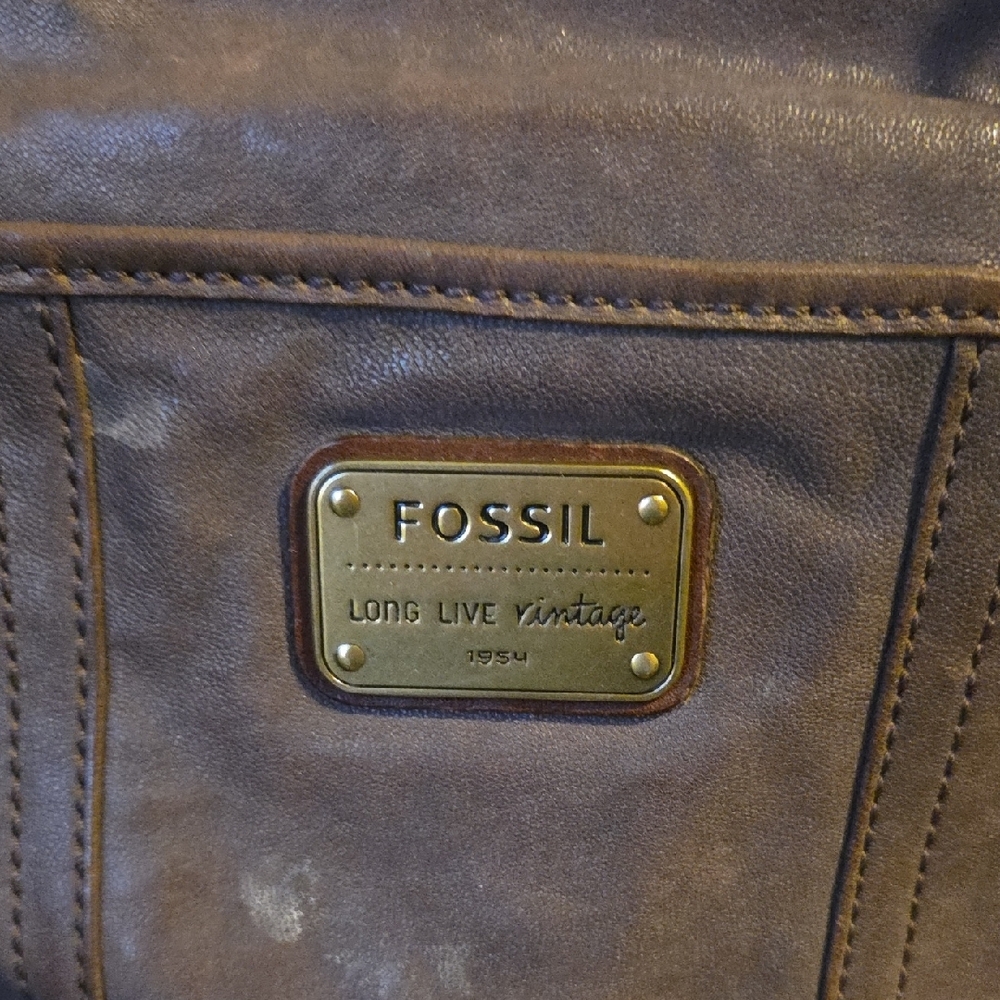 Fossil LONG LIVE VINTAGE 1954 Crossbody Messenger Bag - Picture 3 of 10